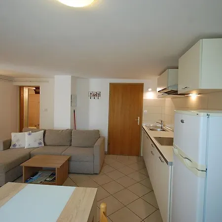 Fisher King Apartments
