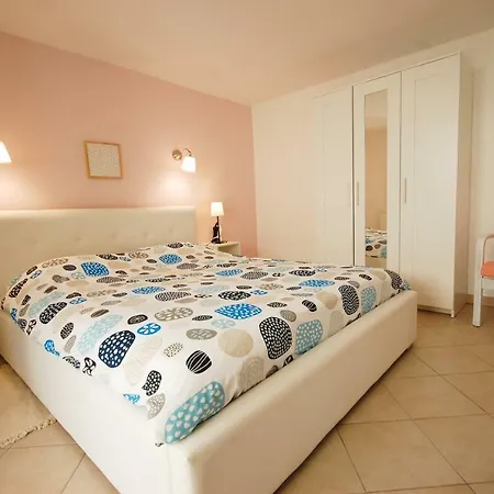Fisher King Apartments Krk Town